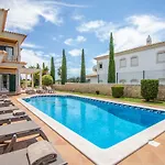 Iris By Algarve Holidays Villa