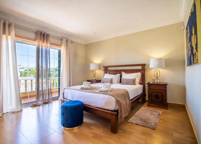 Iris * 알부페이라