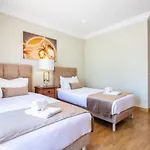 Villa Iris By Algarve Holidays Albufeira