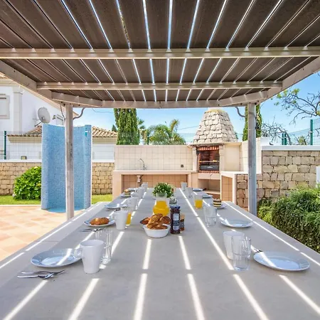 Iris البوفيرا