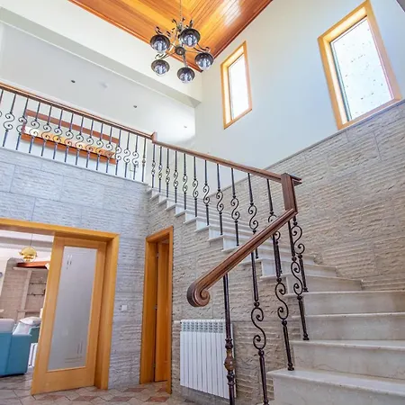 Iris Willa Albufeira